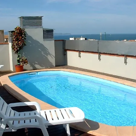 The In Apartment
